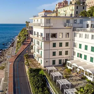 corallo-hotel.hotelitalianriviera.com/